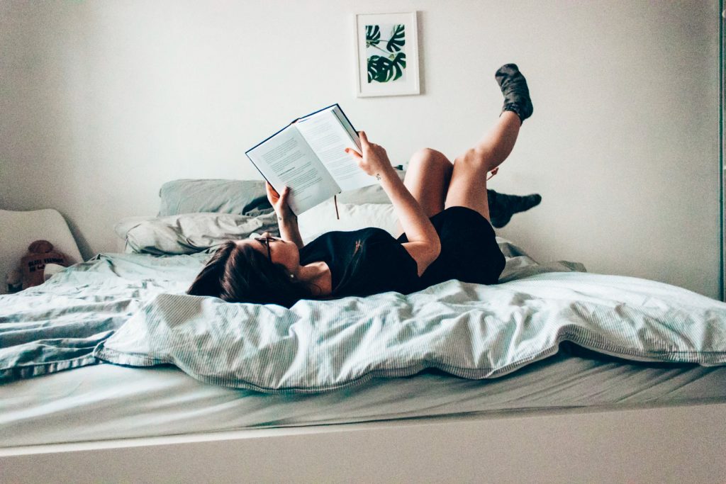 joven-en-la-lectura